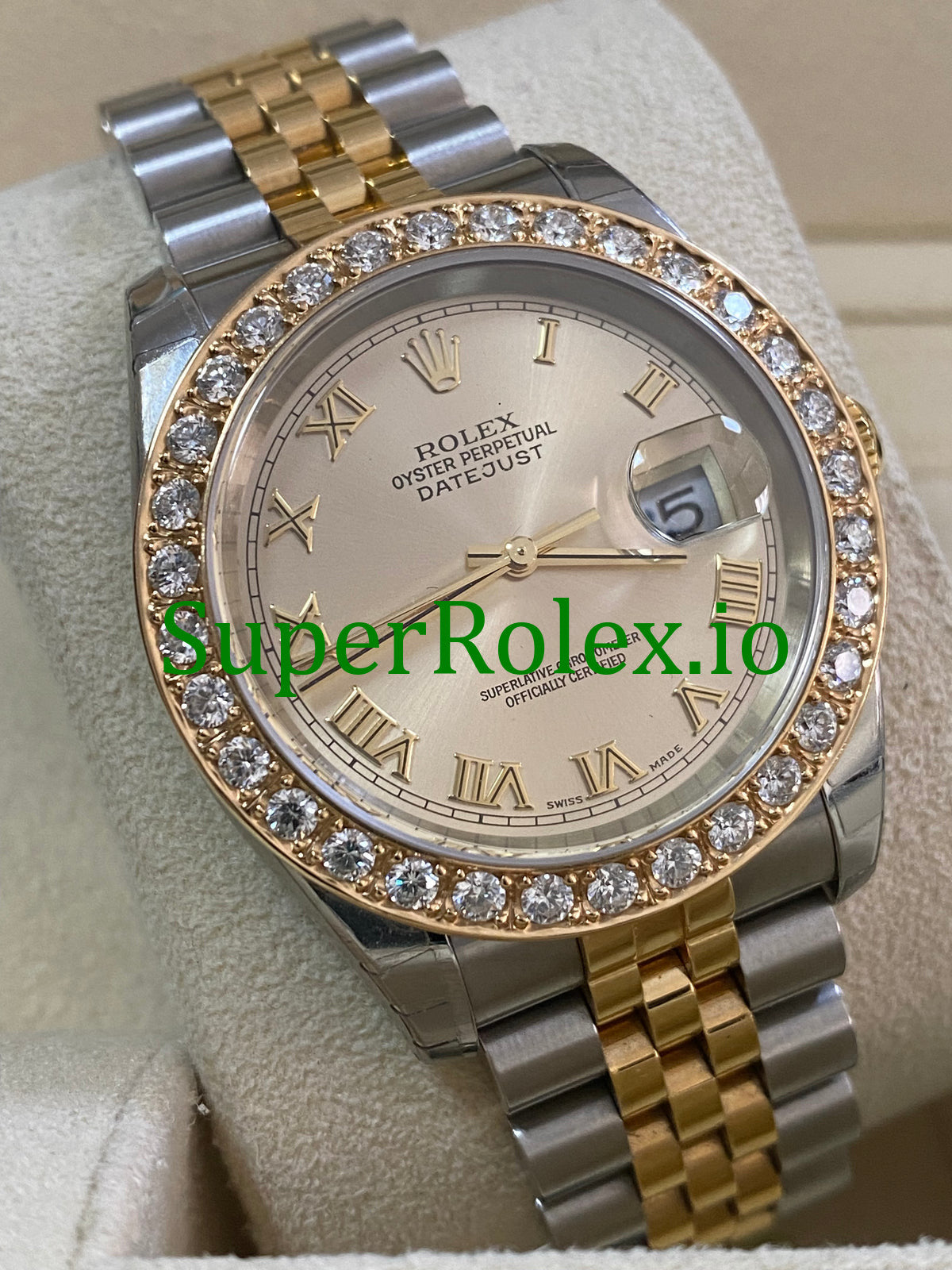 Rolex Datejust 36 Steel and Yellow Gold Silver Roman Dial Ref.116233