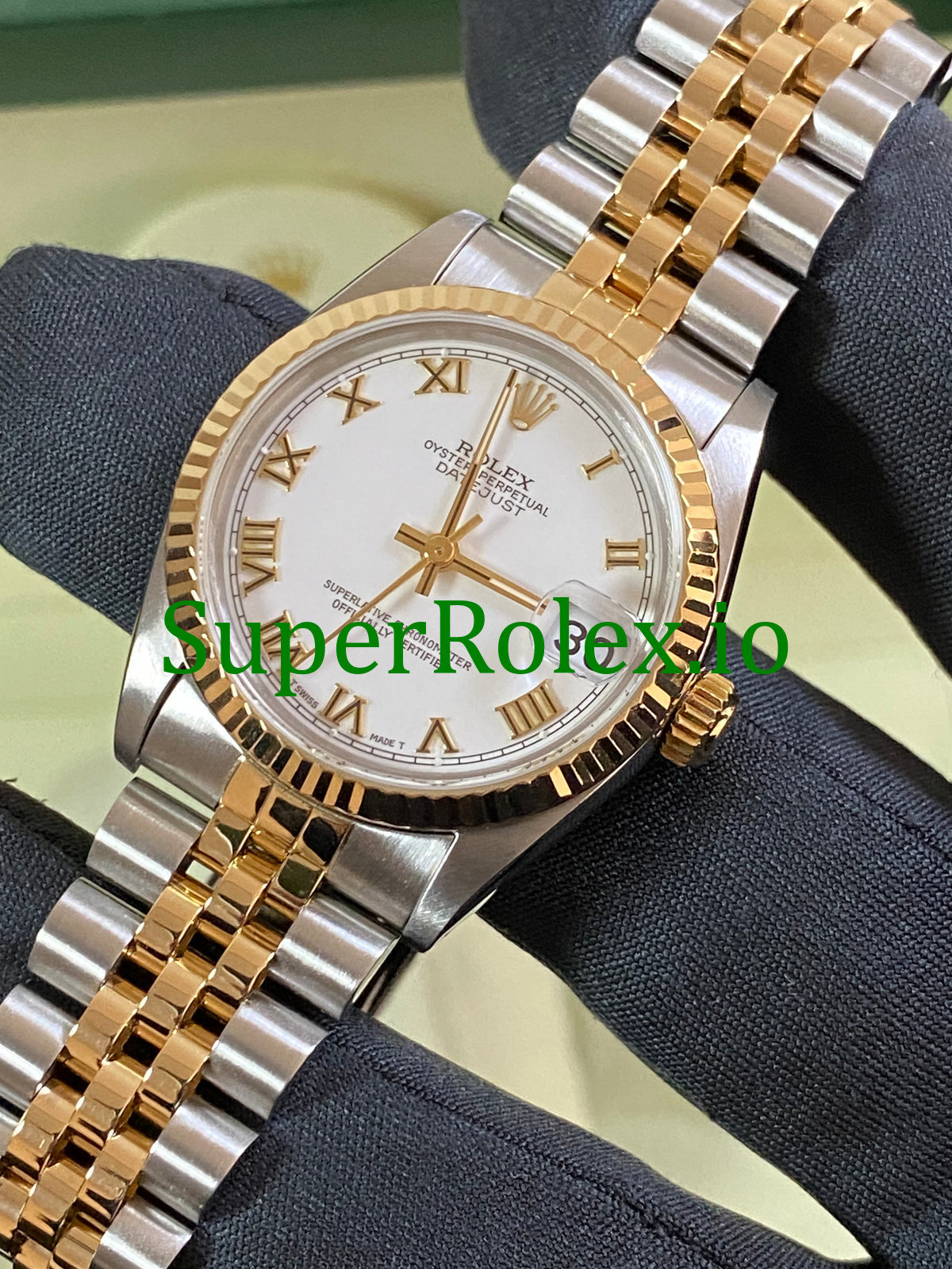 Rolex Datejust 31 Yellow Gold White Roman Dial Ref.68273