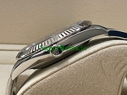 Rolex Datejust 41 Steel and White Gold Rolesor Black Diamond Dial Ref.126334