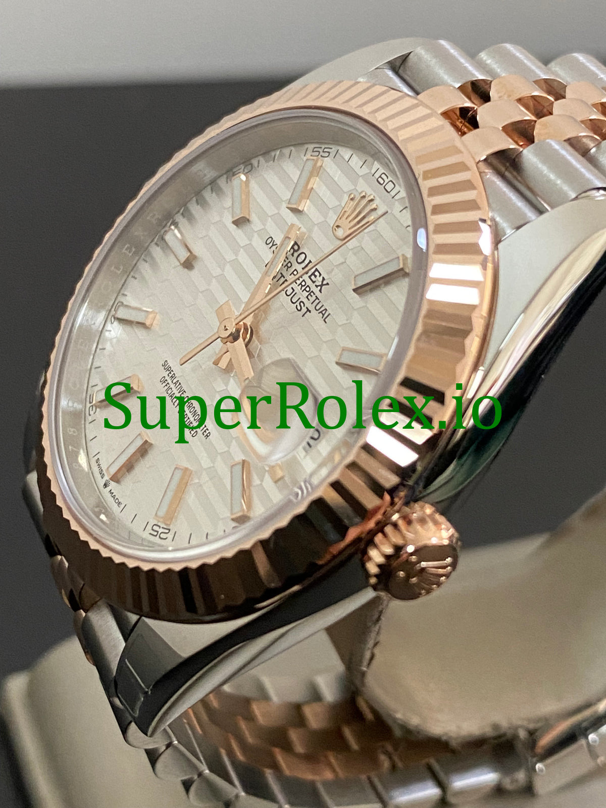 Rolex Datejust 41 Steel and Everose Gold Silver Fluted-Motif Dial Ref.126331