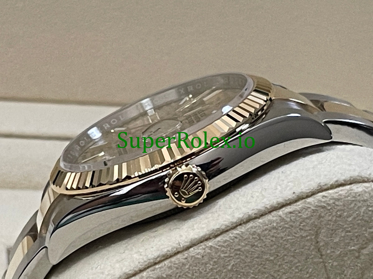 Rolex Datejust 36 Yellow Gold Golden Motif Dial Ref.126233