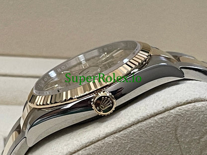 Rolex Datejust 36 Yellow Gold Golden Motif Dial Ref.126233